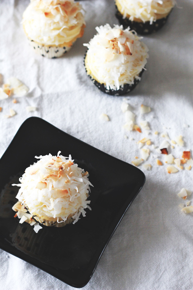 coconut-cupcake-2