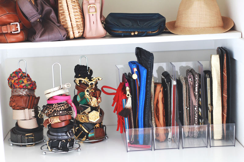 tips for organizing jewelry and accessories // perpetually chic