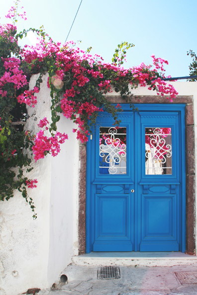 santorini | perpetually chic