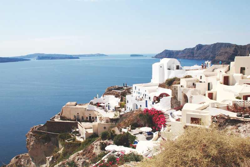 santorini | perpetually chic