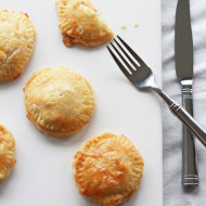 thanksgiving hand pies | perpetually chic