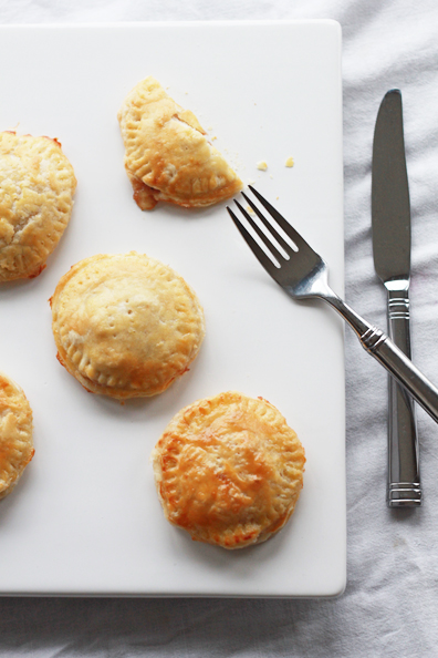 thanksgiving hand pies | perpetually chic