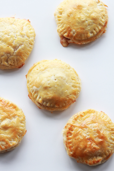 thanksgiving hand pies | perpetually chic