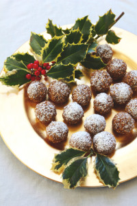 Gingerbread Bourbon Balls | Perpetually Chic