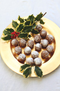 Gingerbread Bourbon Balls | Perpetually Chic