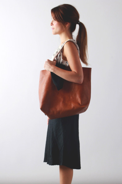 madewell leather carryall // perpetually chic