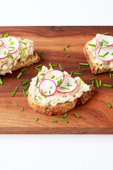 White Bean & Feta Tartines | Perpetually Chic