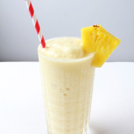 Pina Colada Smoothie | Perpetually Chic