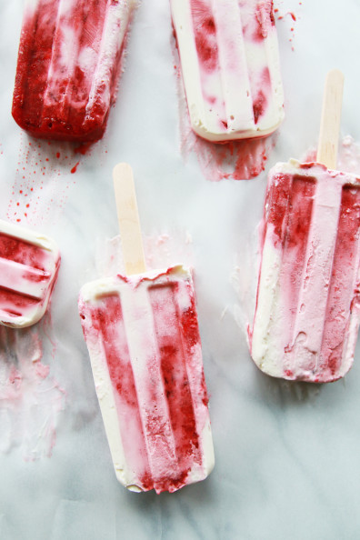 Roasted Strawberry & Crème Fraîche Popsicles | Perpetually Chic