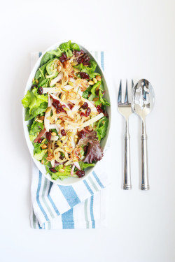 Pear, Caramelized Onion & Pepita Salad | Perpetually Chic