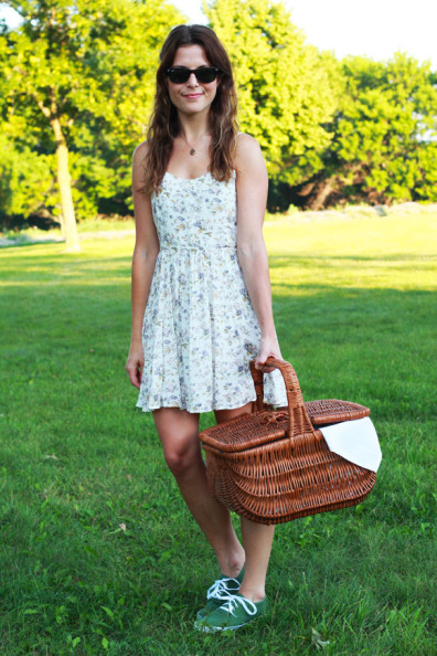 Picnic in the Park | Perpetually Chic