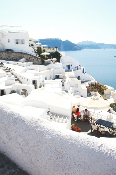 santorini | perpetually chic