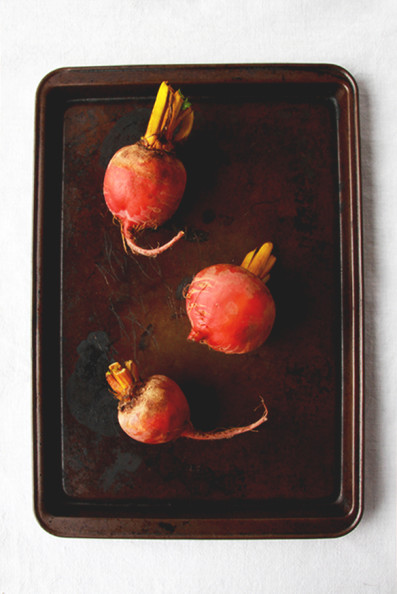 golden beet dip // perpetually chic